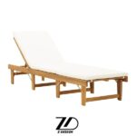 تخت کنار استخر مرجان