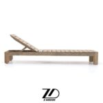 صندلی و تخت کنار استخر