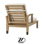 صندلی کنار استخری آدام