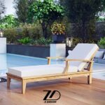 صندلی کنار استخری آدام