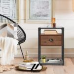 پاتختی شیشه ای سارینا