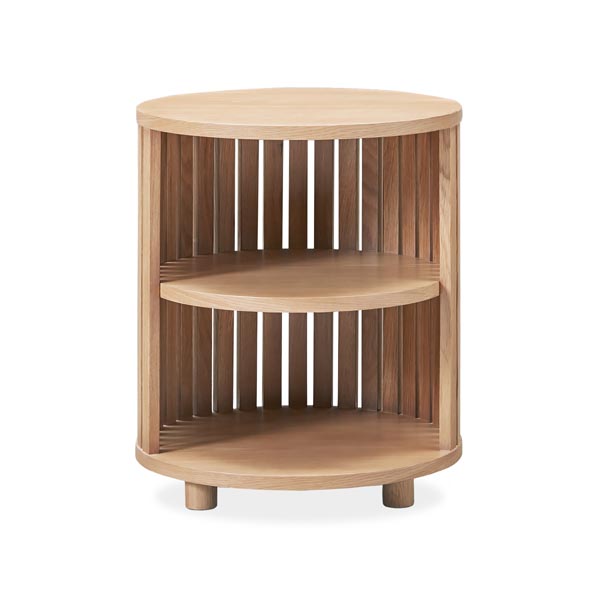 کنار مبلی ژینو