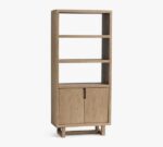 کتابخانه و استند کارینو