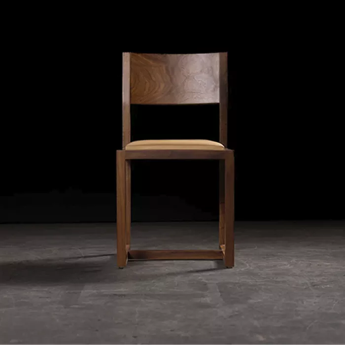 صندلی چوبی آنتونی